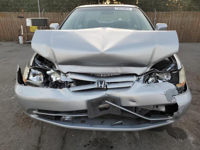 1HGCG16482A062141 - 2002 HONDA ACCORD LX SILVER photo 5