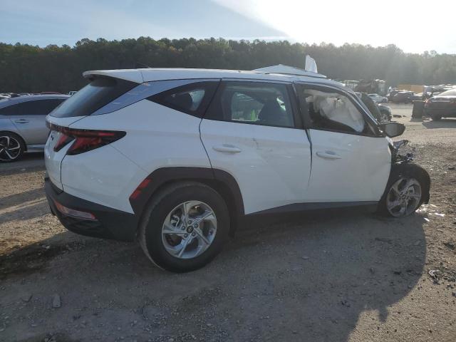 5NMJA3DEXRH312347 - 2024 HYUNDAI TUCSON SE WHITE photo 3