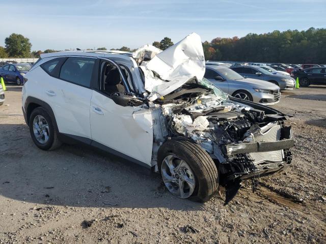 5NMJA3DEXRH312347 - 2024 HYUNDAI TUCSON SE WHITE photo 4