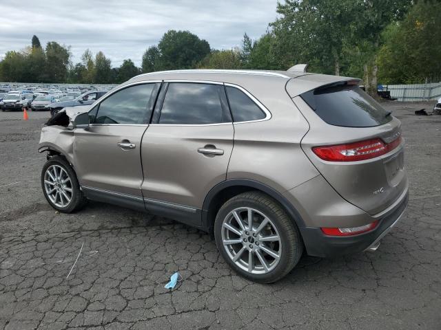 5LMCJ3C95KUL02927 - 2019 LINCOLN MKC RESERVE ყავისფერი ფოტო 2