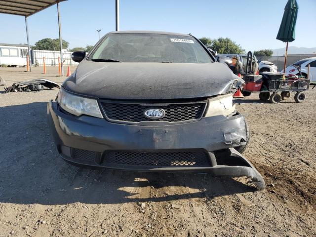 KNAFU4A28A5053875 - 2010 KIA FORTE EX BLACK photo 5