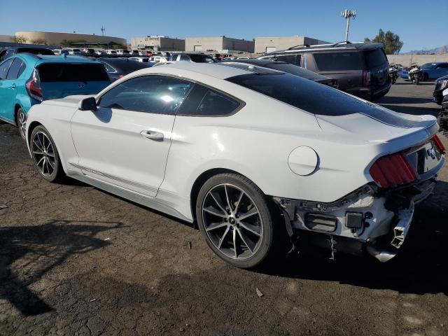 1FA6P8TH4G5228804 - 2016 FORD MUSTANG WHITE photo 2