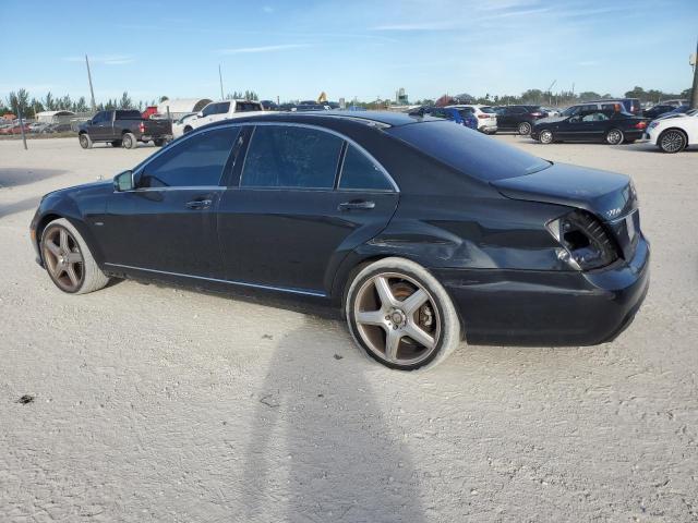 WDDNG7DB1CA473187 - 2012 MERCEDES-BENZ S 550 GRAY photo 2