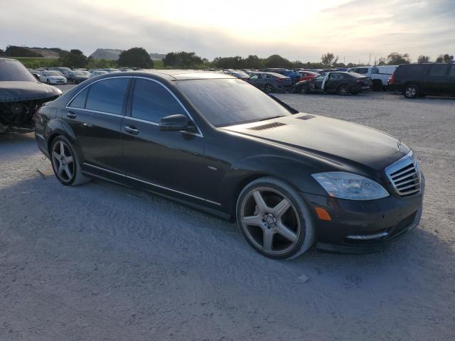 WDDNG7DB1CA473187 - 2012 MERCEDES-BENZ S 550 GRAY photo 4