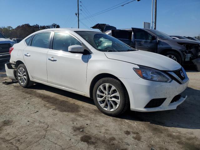 3N1AB7AP1JL640485 - 2018 NISSAN SENTRA S WHITE photo 4