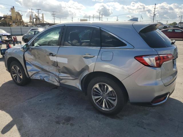 5J8TB3H75JL003729 - 2018 ACURA RDX ADVANCE SILVER photo 2