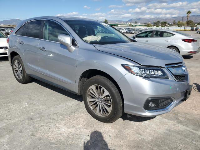 5J8TB3H75JL003729 - 2018 ACURA RDX ADVANCE SILVER photo 4