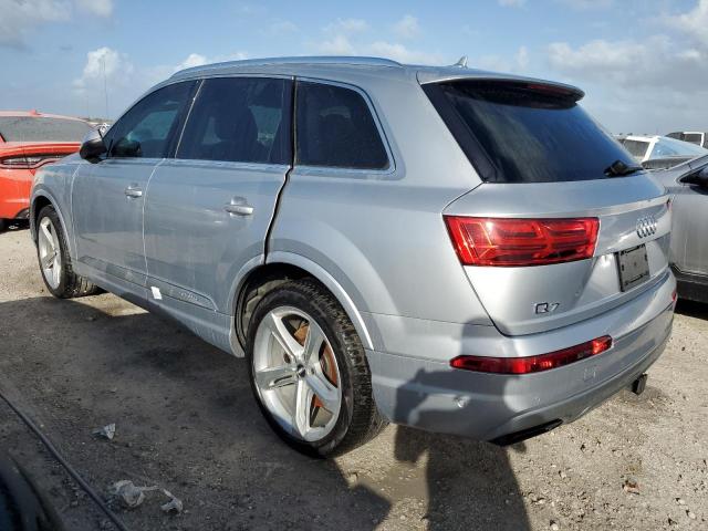 WA1VAAF75KD004953 - 2019 AUDI Q7 PRESTIGE SILVER photo 2