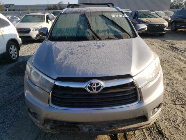 5TDJKRFHXFS218176 - 2015 TOYOTA HIGHLANDER XLE SILVER photo 5
