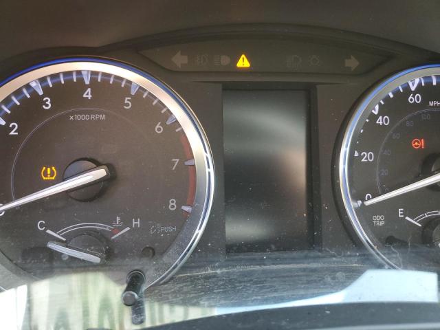 5TDJKRFHXFS218176 - 2015 TOYOTA HIGHLANDER XLE SILVER photo 9