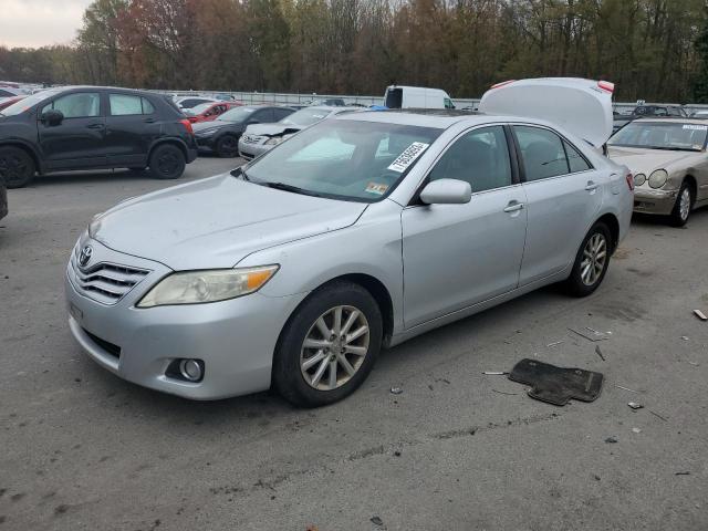 4T1BK3EK9BU625826 - 2011 TOYOTA CAMRY SE SILVER photo 1