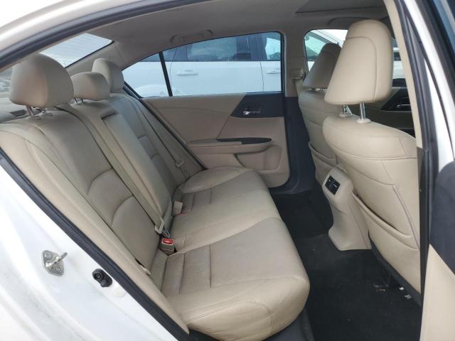 1HGCR3F85GA001331 - 2016 HONDA ACCORD EXL WHITE photo 10