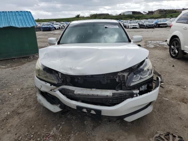 1HGCR3F85GA001331 - 2016 HONDA ACCORD EXL WHITE photo 5