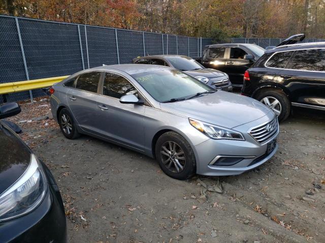 5NPE24AF8HH523615 - 2017 HYUNDAI SONATA SE GRAY photo 4