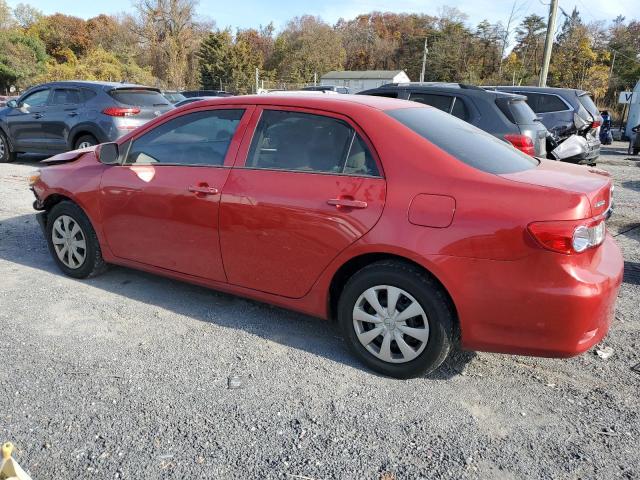 2T1BU4EE2DC992789 - 2013 TOYOTA COROLA BASE RED photo 2