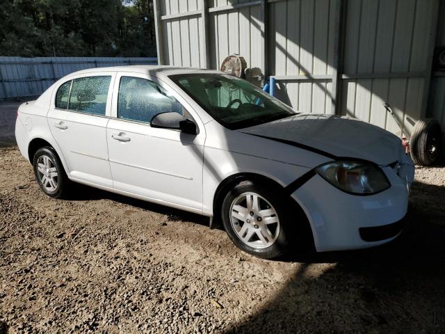 1G1AL52FX57501169 - 2005 CHEVROLET COBALT LS WHITE photo 4