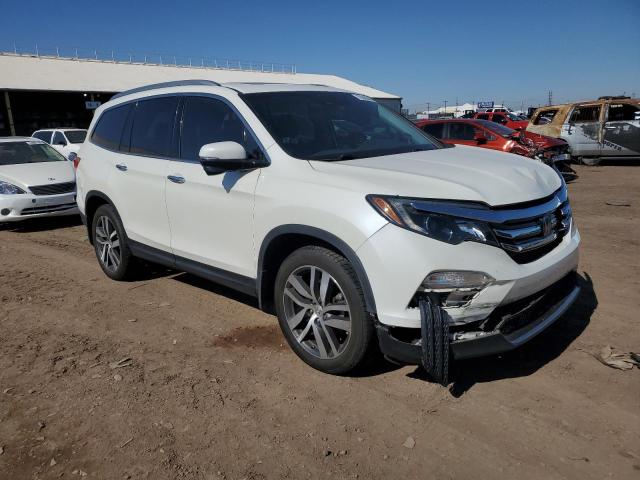 5FNYF6H95JB066599 - 2018 HONDA PILOT TOURING WHITE photo 4