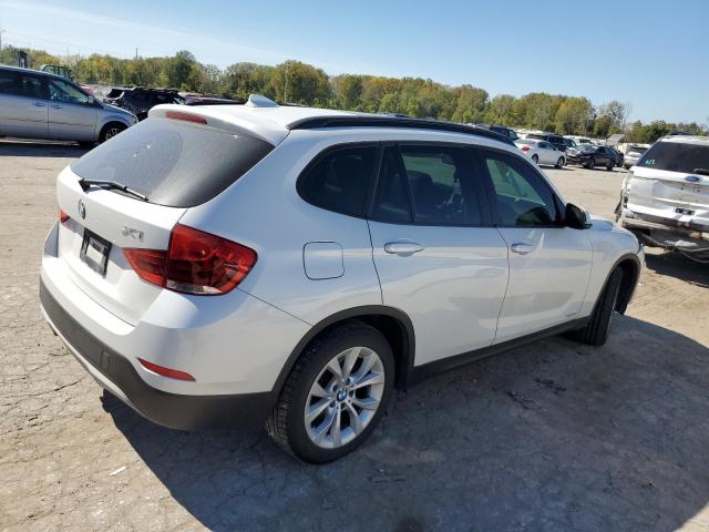 WBAVL1C53DVR82008 - 2013 BMW X1 XDRIVE28I WHITE photo 3