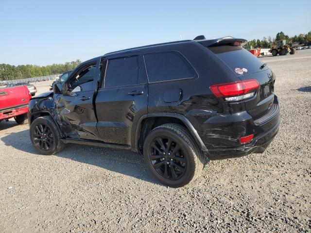 1C4RJFAGXJC336922 - 2018 JEEP GRAND CHER LAREDO BLACK photo 2