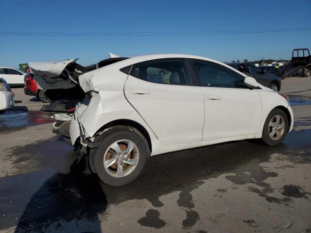 5NPDH4AE7FH547676 - 2015 HYUNDAI ELANTRA SE WHITE photo 3