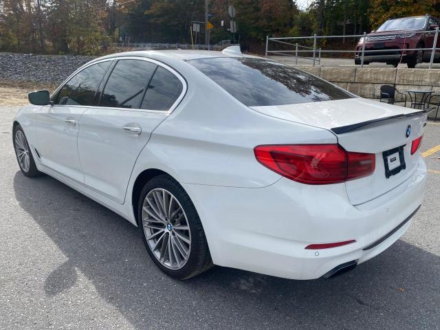 WBAJE5C51JWA95791 - 2018 BMW 540 I WHITE photo 2