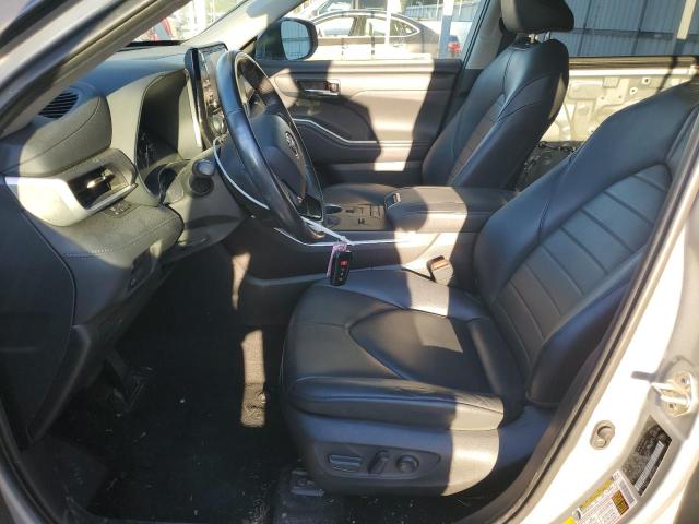 5TDGZRAH1LS509626 - 2020 TOYOTA HIGHLANDER XLE Gümüş foto 7