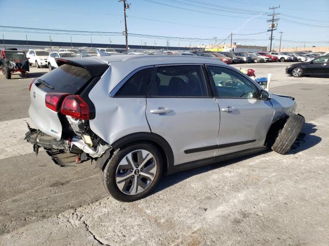 KNDCC3LG5L5081485 - 2020 KIA NIRO EX SILVER photo 3