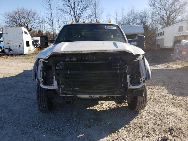 1FD0W4HT6DEB40000 - 2013 FORD F450 SUPER DUTY WHITE photo 5