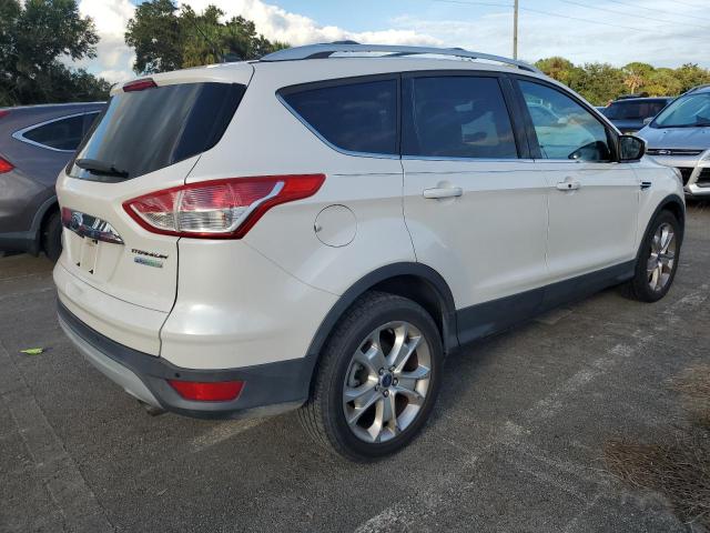 1FMCU0JX3EUA89815 - 2014 FORD ESCAPE TITANIUM WHITE photo 3