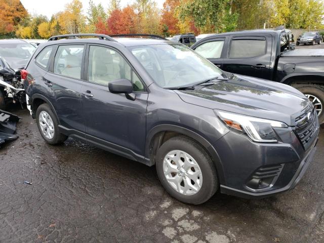 JF2SKACC2NH438740 - 2022 SUBARU FORESTER GRAY photo 4