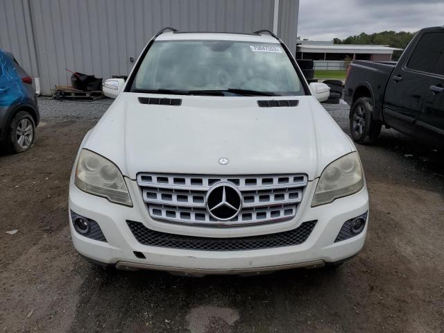 4JGBB5GB4AA611793 - 2010 MERCEDES-BENZ ML 350 WHITE photo 5