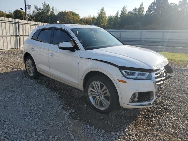 WA1CNAFY3J2150265 - 2018 AUDI Q5 PRESTIGE WHITE photo 4