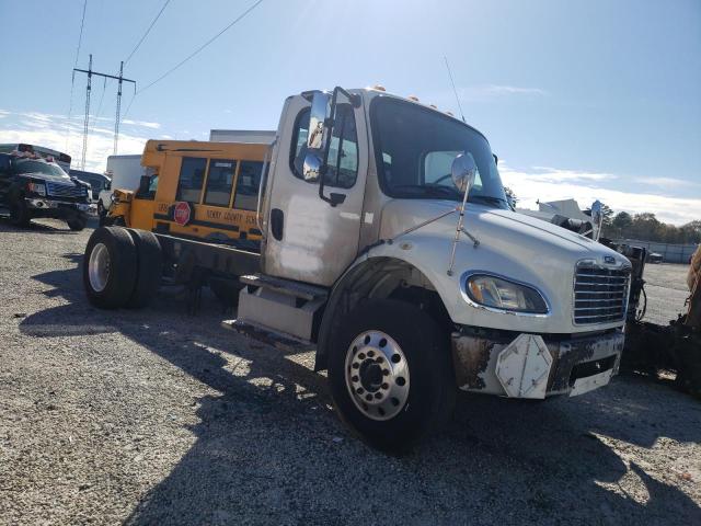 1FVACXDT3DHFD0868 - 2013 FREIGHTLINER M2 106 MEDIUM DUTY WHITE photo 4