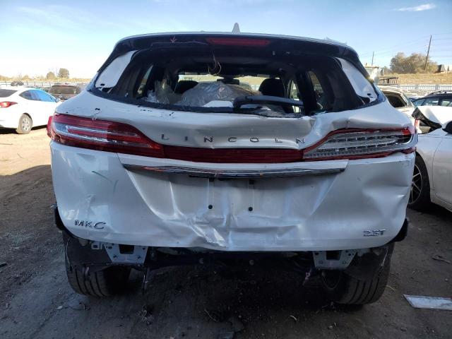 5LMTJ3DH9KUL32499 - 2019 LINCOLN MKC RESERVE WHITE photo 6