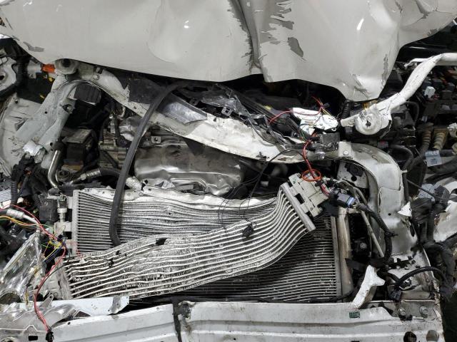 LRBFX2SA9JD081905 - 2018 BUICK ENVISION ESSENCE WHITE photo 12