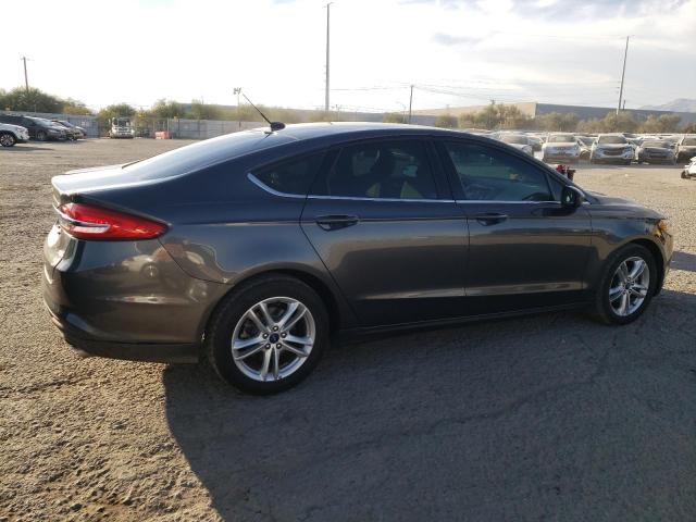 3FA6P0H79JR278510 - 2018 FORD FUSION SE GRAY photo 3