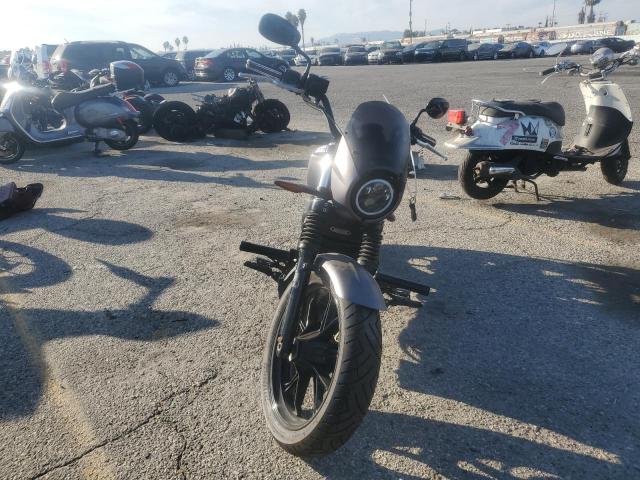 5VPFTB004H3001449 - 2017 VICTORY MOTORCYCLES OCTANE GRAY photo 2