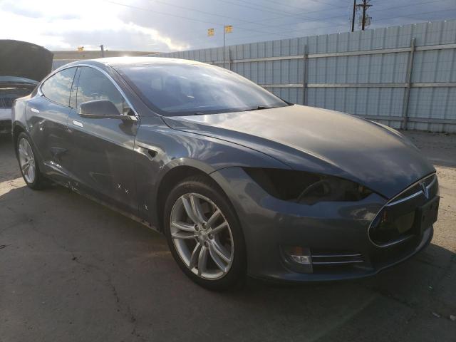 5YJSA1CN6DFP13110 - 2013 TESLA MODEL S GRAY photo 4