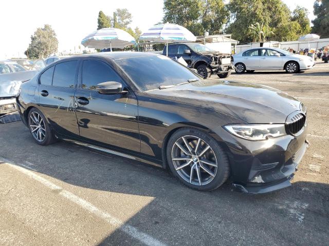 3MW5R1J09L8B15185 - 2020 BMW 330I BLACK photo 4