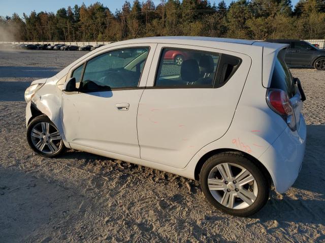 KL8CD6S94EC415627 - 2014 CHEVROLET SPARK 1LT WHITE photo 2