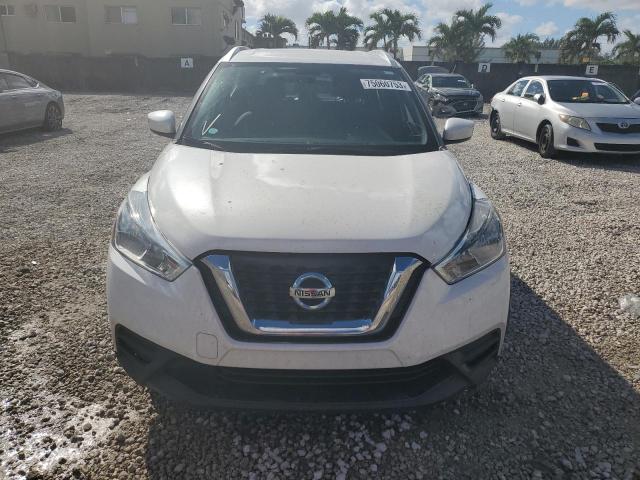 3N1CP5CU7KL531757 - 2019 NISSAN KICKS S WHITE photo 5