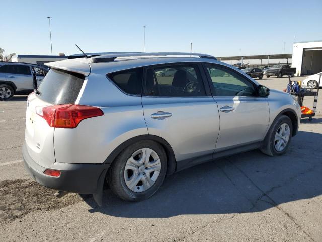 JTMBFREV4D5015500 - 2013 TOYOTA RAV4 LE SILVER photo 3