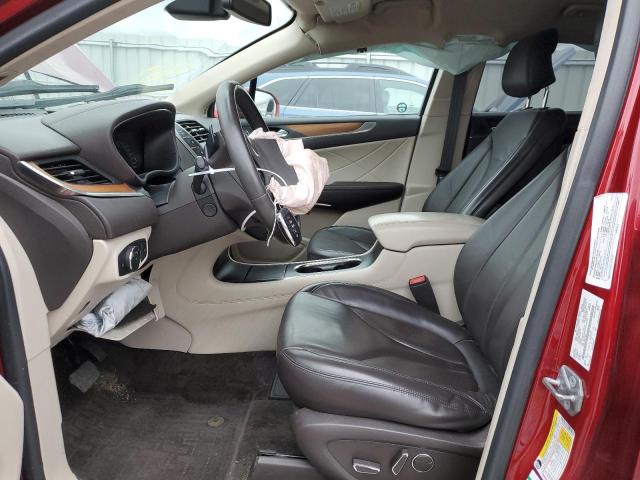 5LMCJ2D91HUL45159 - 2017 LINCOLN MKC SELECT Rot Foto 7