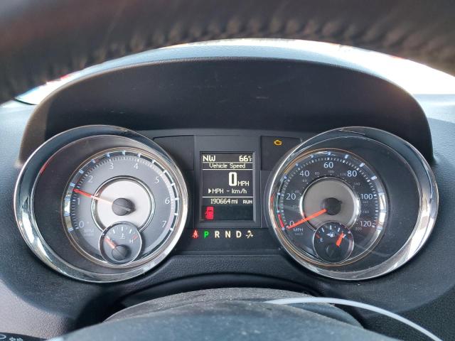 2C4RC1BG4CR368285 - 2012 CHRYSLER TOWN & COU TOURING WHITE photo 9