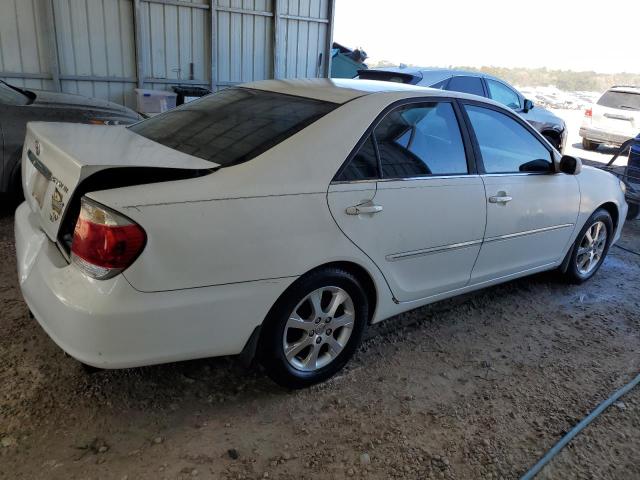 JTDBF32K660170220 - 2006 TOYOTA CAMRY LE WHITE photo 3