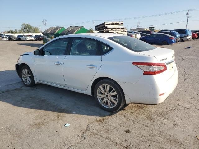 3N1AB7AP7FY312465 - 2015 NISSAN SENTRA S WHITE photo 2