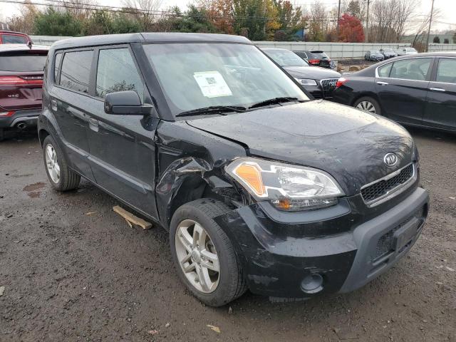 KNDJT2A20A7111700 - 2010 KIA SOUL + BLACK photo 4