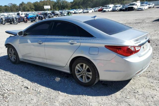 5NPEB4AC1DH537727 - 2013 HYUNDAI SONATA GLS SILVER photo 2