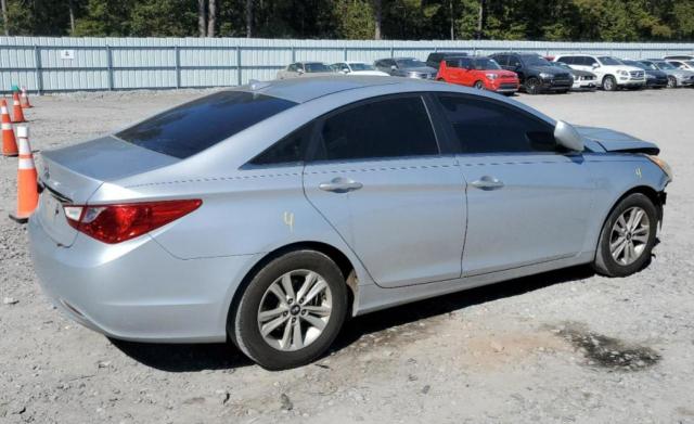 5NPEB4AC1DH537727 - 2013 HYUNDAI SONATA GLS SILVER photo 3