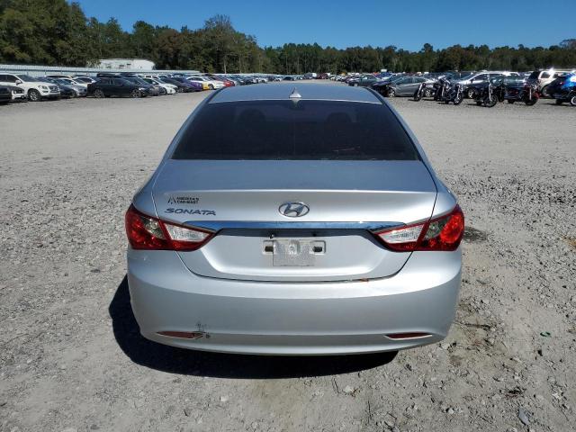 5NPEB4AC1DH537727 - 2013 HYUNDAI SONATA GLS SILVER photo 6